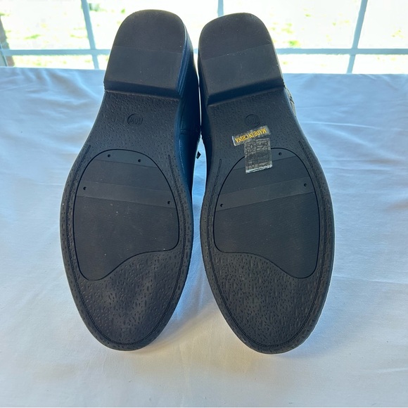 **SOLD** - Picture 5 of 6